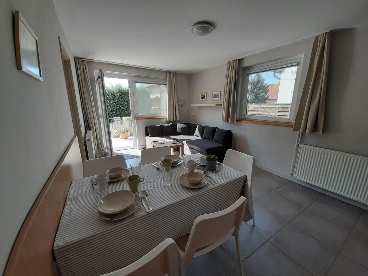 Familia Apartmanhaz ケストヘイ エクステリア 写真